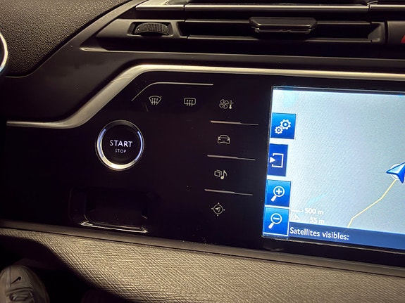 Citroen Grand C4 Picasso 27 of 29