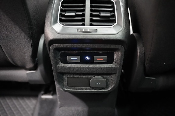 Volkswagen Tiguan 23 of 27
