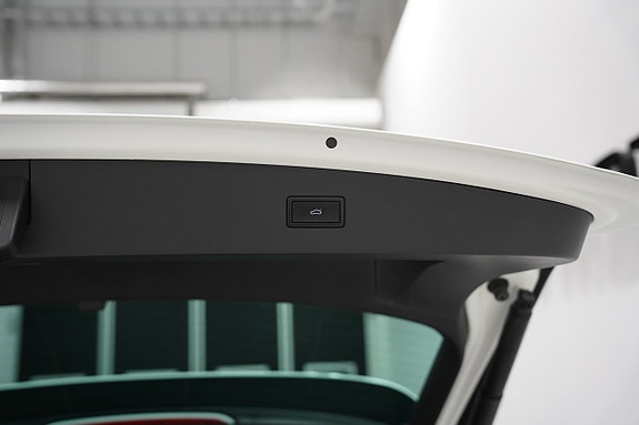Volkswagen Tiguan 27 of 27