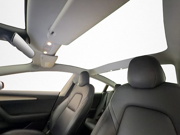 Tesla Model 3 15 of 30