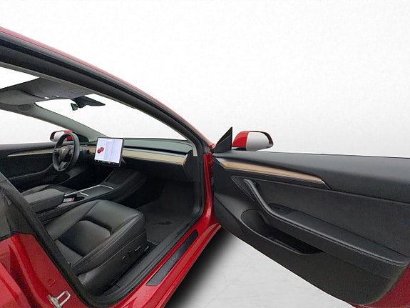 Tesla Model 3 29 of 30