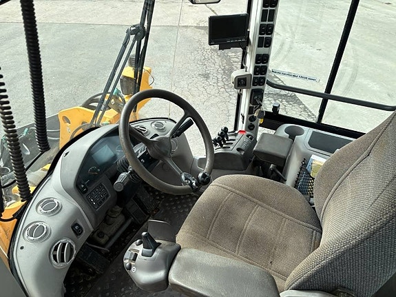 Volvo L90F lastmaskin, spakstyrning 7 of 7