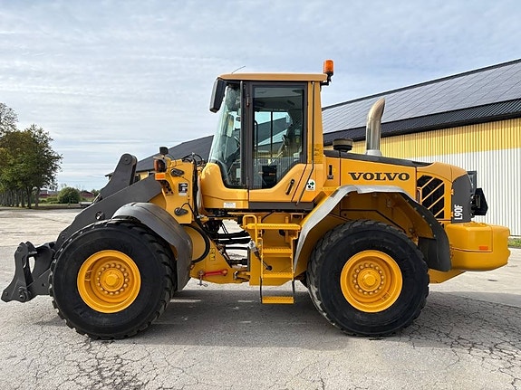 Volvo L90F lastmaskin, spakstyrning 3 of 7
