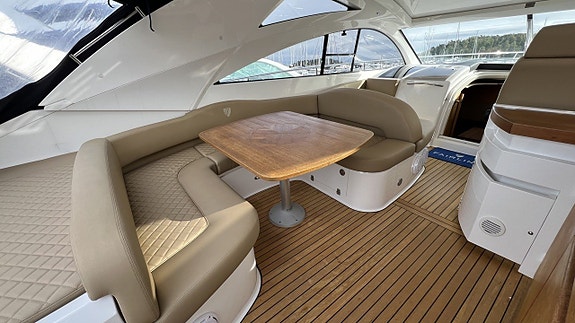 Fairline Targa 52 GT MK2 -2008 2 of 29