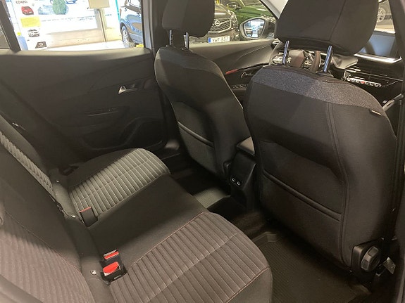 Peugeot 2008 8 of 10