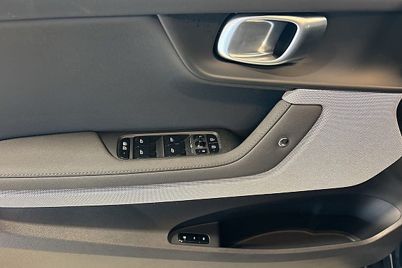 Polestar 2 22 of 30
