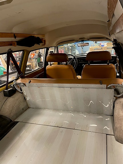 Volvo 145 4 of 6