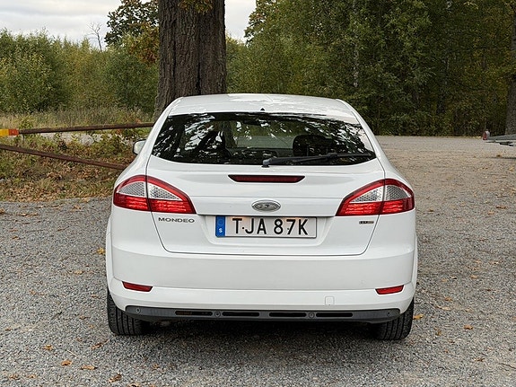 Ford Mondeo 8 of 20