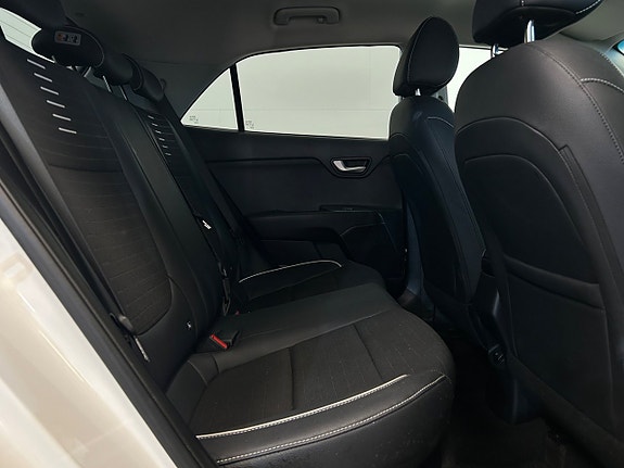 Kia Rio 6 of 21