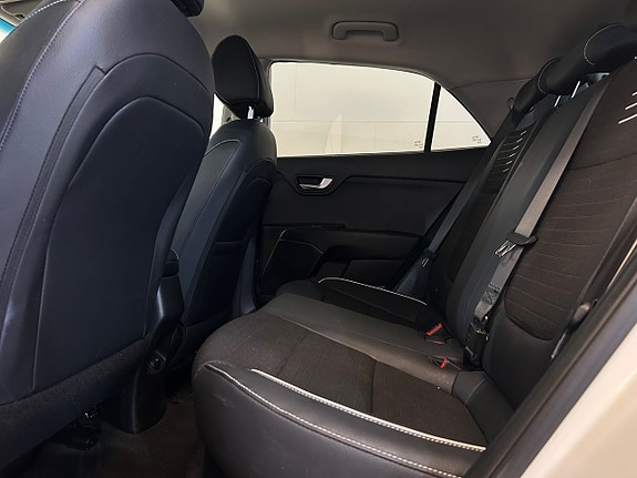 Kia Rio 18 of 21