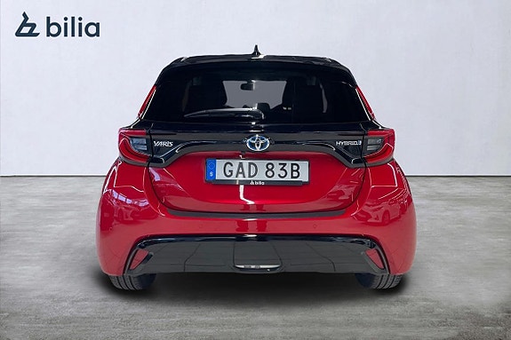 Toyota Yaris 5 of 21