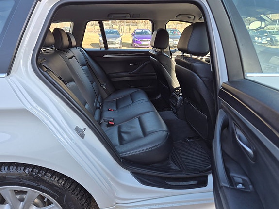 BMW 520d 17 of 26
