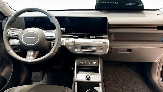 Hyundai Kona 4 of 12