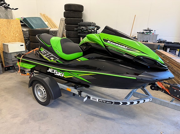 Vattenskoter Kawasaki 310 r 3 of 9