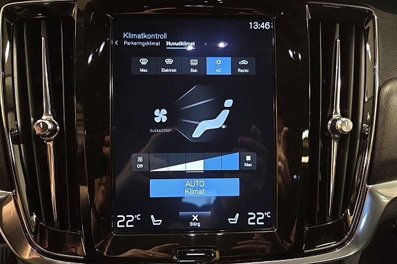 Volvo V90 Cross Country 12 of 13