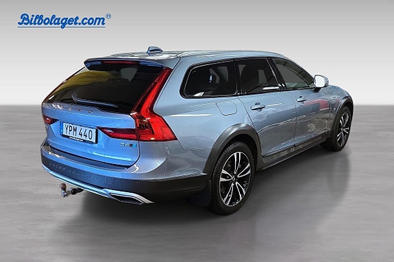 Volvo V90 Cross Country 5 of 13