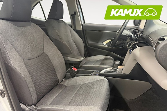 Toyota Yaris Cross 15 of 21