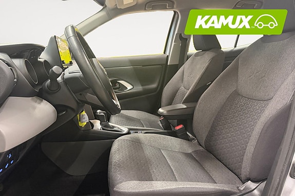 Toyota Yaris Cross 9 of 21