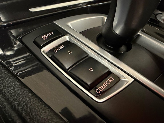 BMW 520d 24 of 30