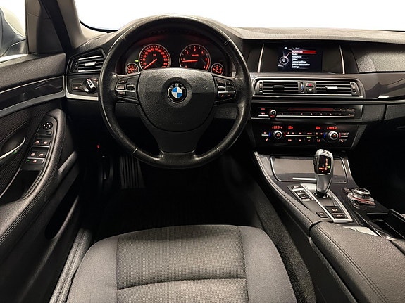 BMW 520d 10 of 30