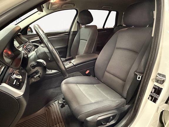 BMW 520d 11 of 30
