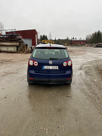 Volkswagen Golf Plus 4 of 8