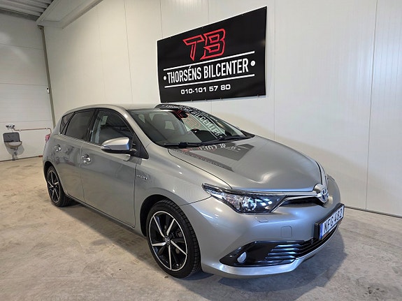Toyota Auris 17 of 22
