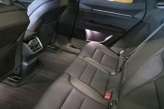 Polestar 3 14 of 24