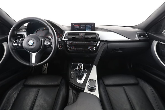 BMW 320 13 of 30