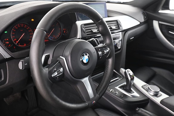BMW 320 12 of 30