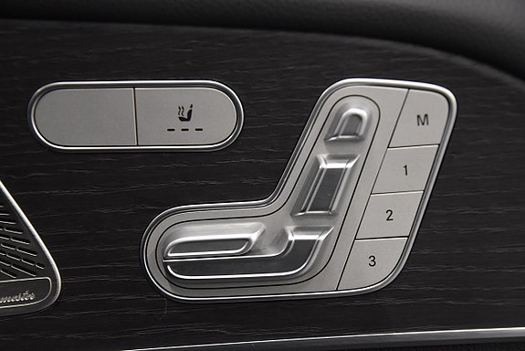 Mercedes-Benz GLE350 de 16 of 28