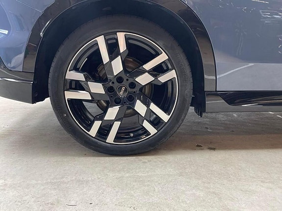 MINI Countryman SE 11 of 15