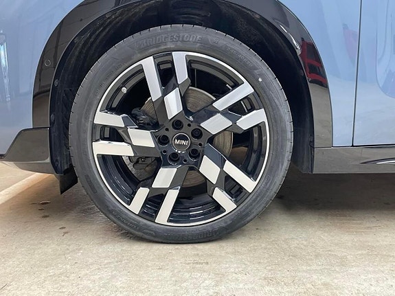 MINI Countryman SE 10 of 15