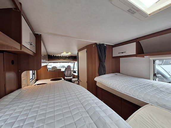 LMC Explorer Sportline I 675 G Långbädd, Alde, Solcell 18 of 21