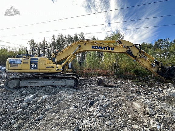 Komatsu HB365LC-3 Hybrid Bandgrävare 3 of 27
