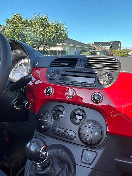 Fiat 500C 10 of 15