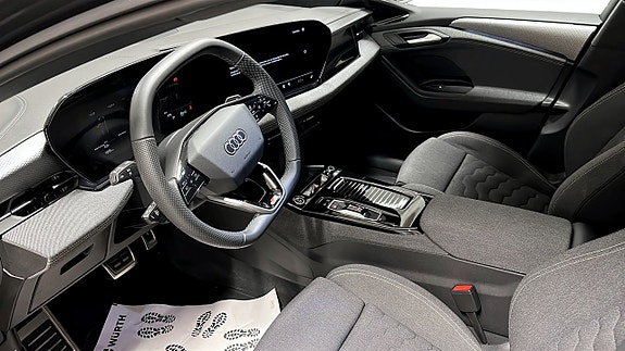 Audi A6 e-tron 7 of 14