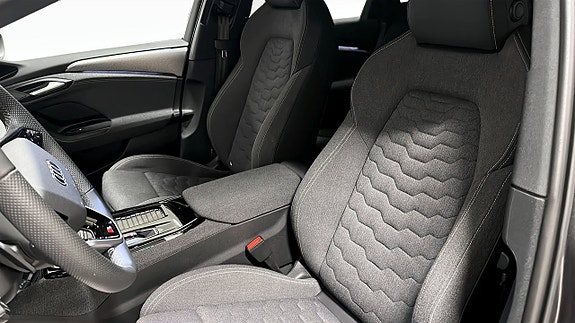Audi A6 8 of 14