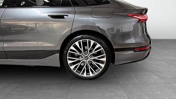 Audi A6 e-tron 6 of 14