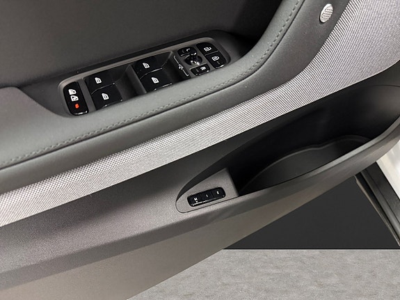 Polestar 2 9 of 22