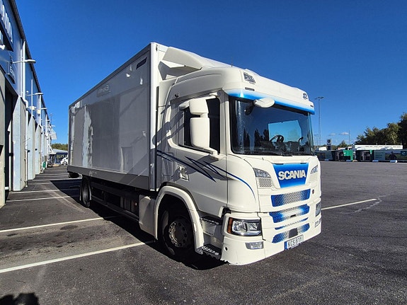 Scania P280 B4x2NB 2 of 9