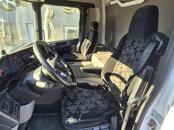Scania P280 B4x2NB 6 of 9