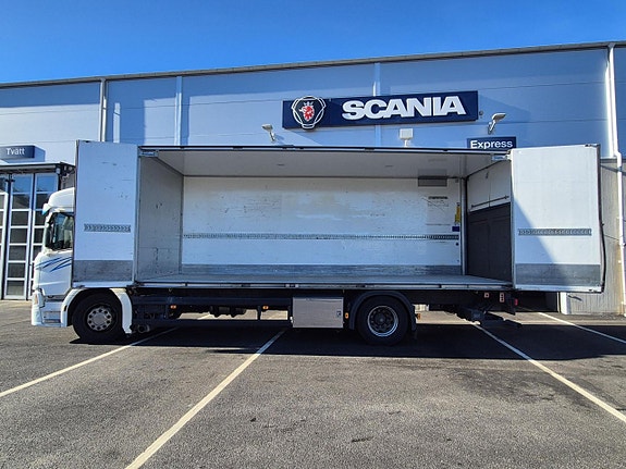 Scania P280 B4x2NB 5 of 9