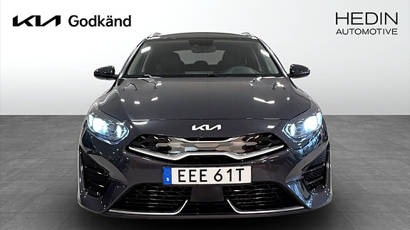 Kia Ceed 2 of 12