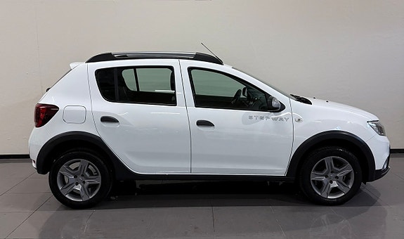 Dacia Sandero Stepway 5 of 13