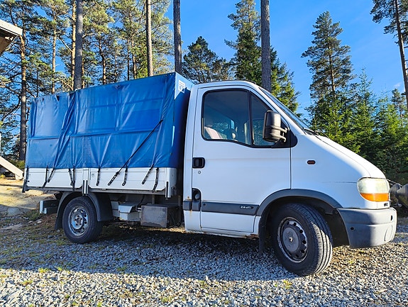 Renault Master 2 of 8
