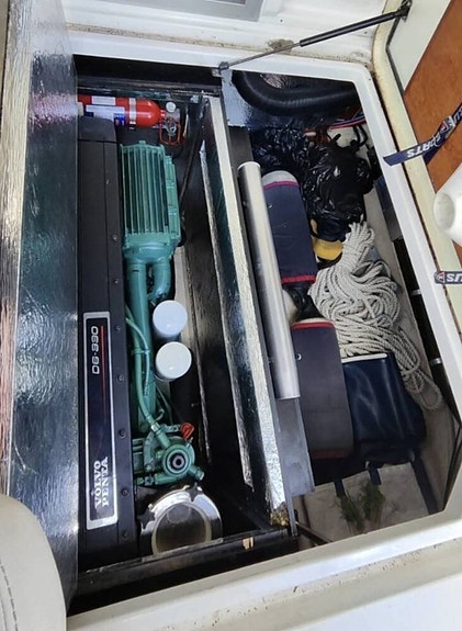 Nimbus 340 Commander | Volvo Penta D6 -2008 9 of 12