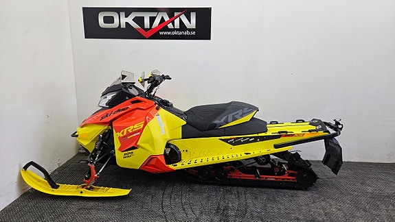 Ski-Doo Renegade 800 XRS 3 of 6