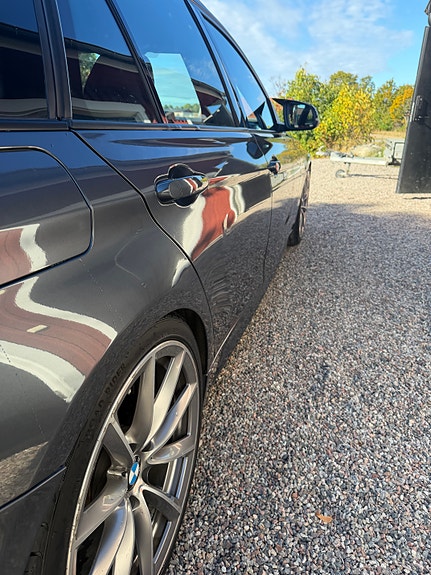 BMW 318d 5 of 11
