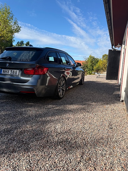 BMW 318d 6 of 11